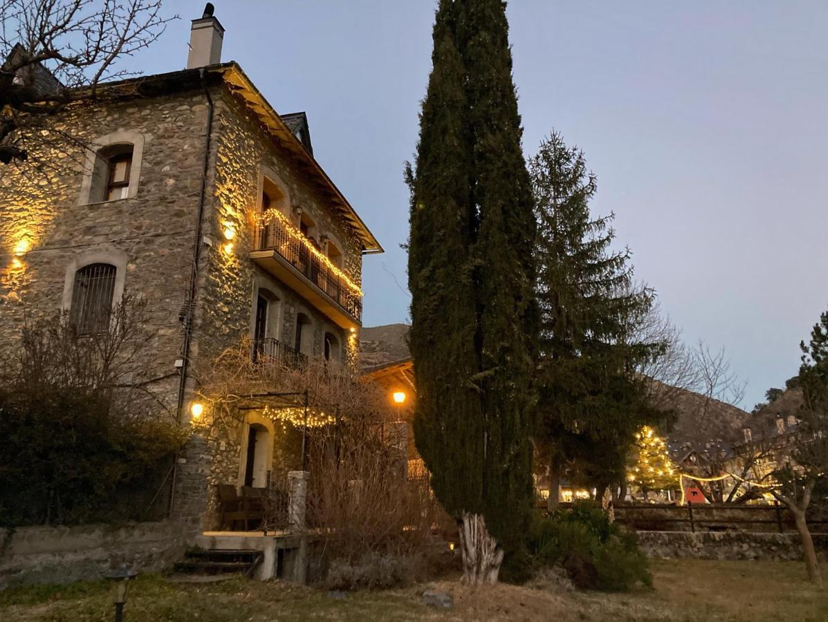 Gasthaus Cal Quimet Rialp Exterior foto